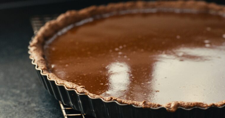 Chocolate tart